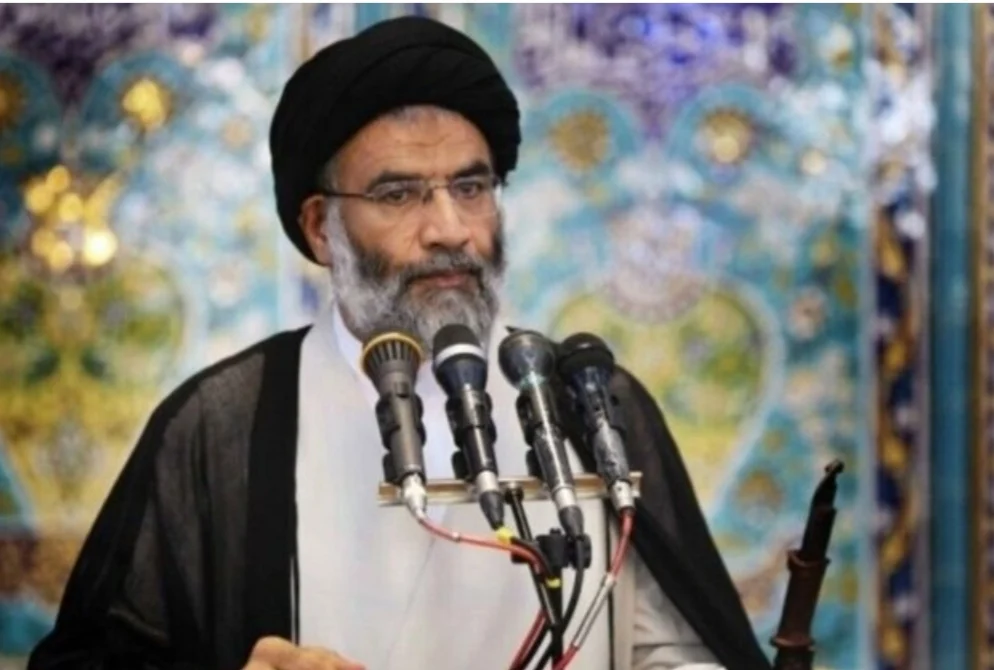 امام جمعه اهواز: تنگه هرمز هرگز به دست دشمن نخواهد افتاد 